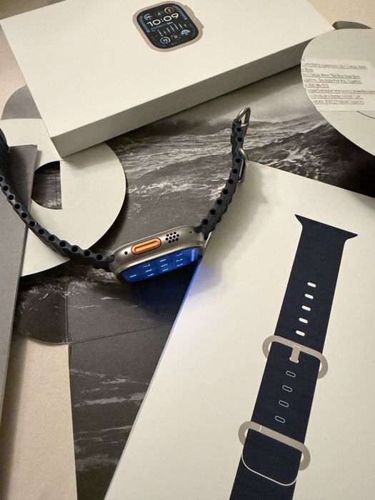 Apple Watch Ultra 2 49mm Titanium Blue