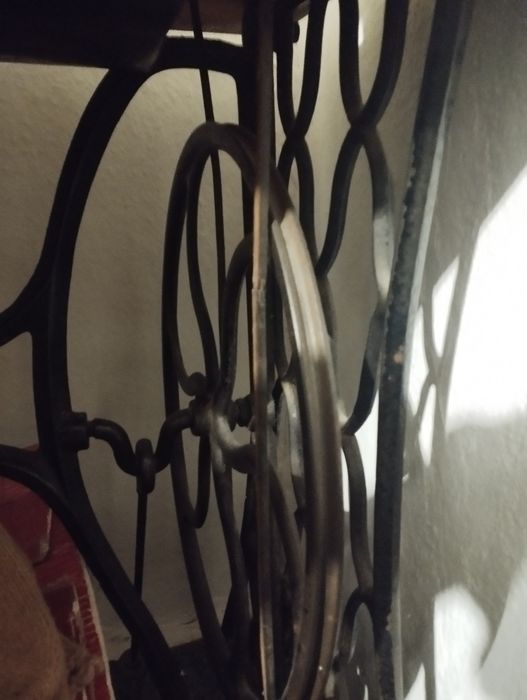 Mașină de cusut Singer