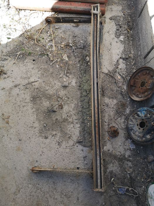 Балка задняя на ауди 80 Б3