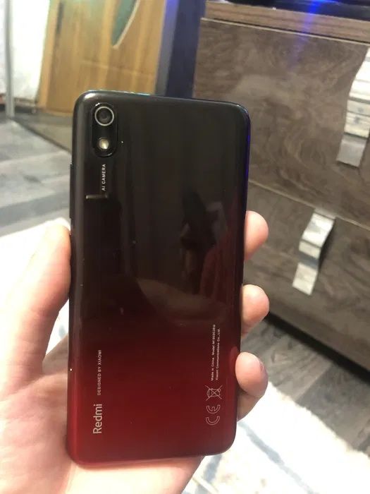 Продам Redmi 7 32gb 4g 2 sim