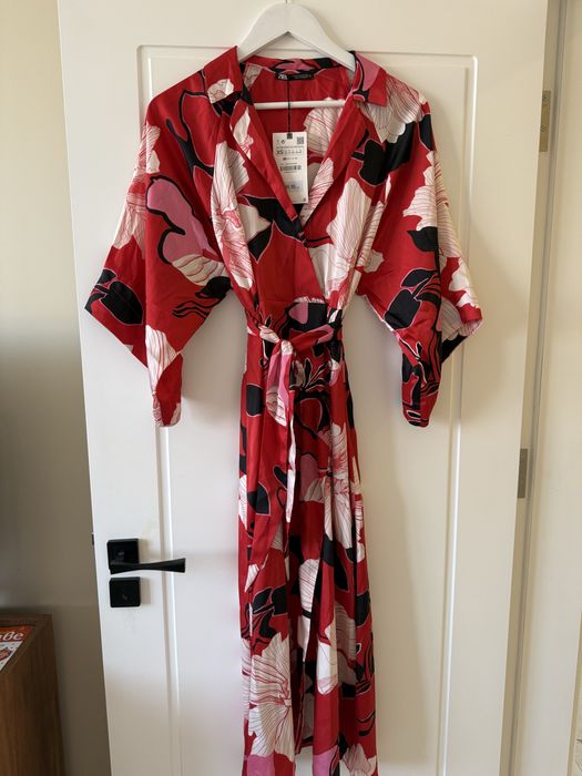 Дълга рокля Zara