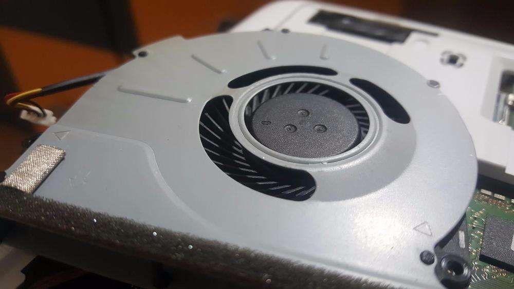 Reparatii PC Laptop PS4 PS5 XBOX Windows - Service PC Slatina