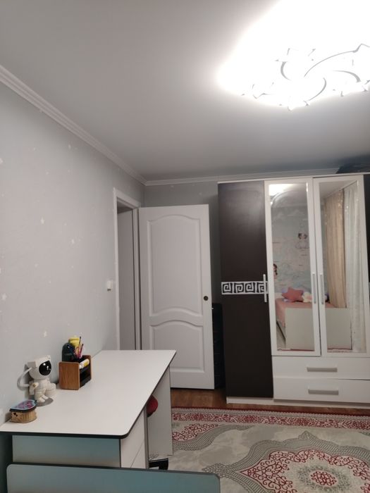 Продам квартиру 3 комнатная