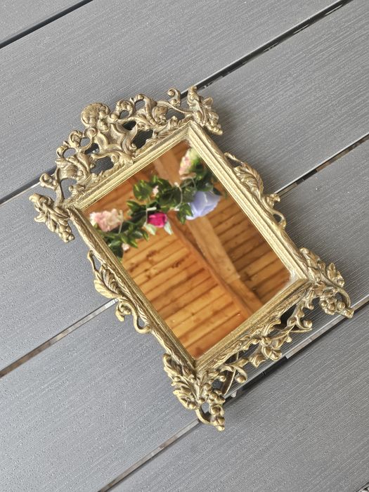 Oglinda veche de masa bronz masiv