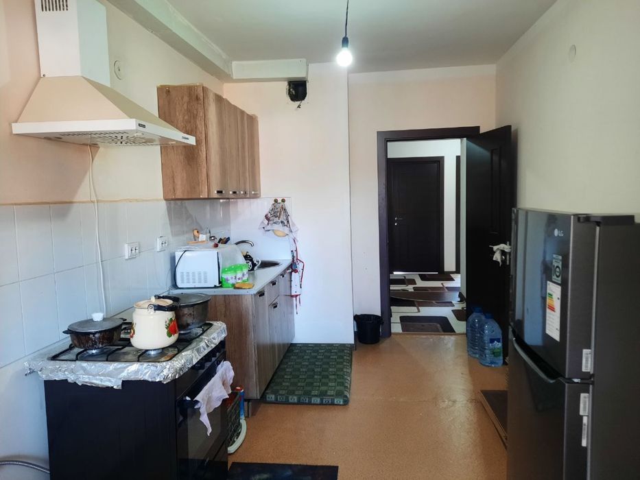 Сергели 9 худуд Новостройка 3/5/7 срочно сотилади варйангайм берилади