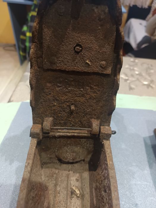 Стари чугунени ютии- 10€