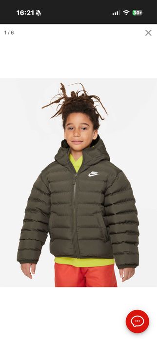 Яке на NIKE оригинално