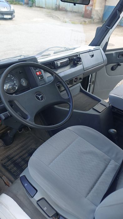 Мерцедес Бенц МB 100 D