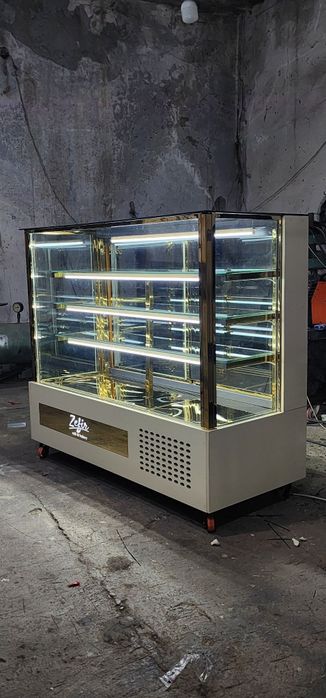 Витринный холодилники