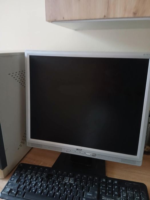 Laptop cu tastatura