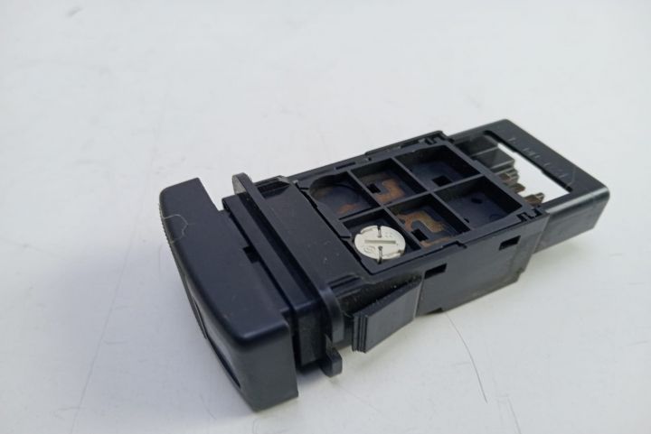 Buton  DSC   15A469 Mazda 6 GG