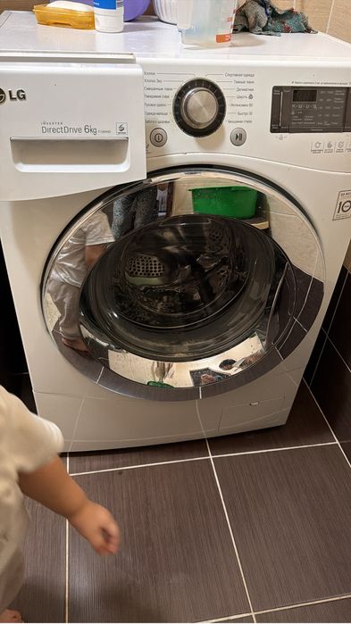 Отдам машинку на запчасти