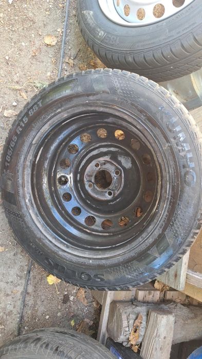 Vand cauciucuri vara vag sau scoda rezerva logan