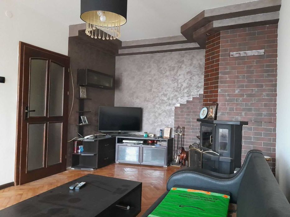 Продава се Тристаен апартамент в Пазарджик, Идеален център - 90 кв.м за 1445 €/кв.м - Снимка #4