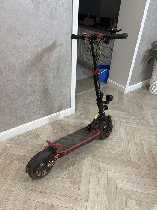 Продам электросамокат