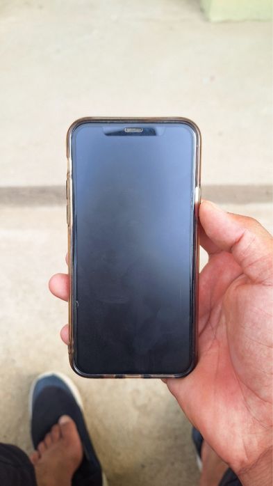 Srochniy sotiladi Iphone 11 pro 256gb