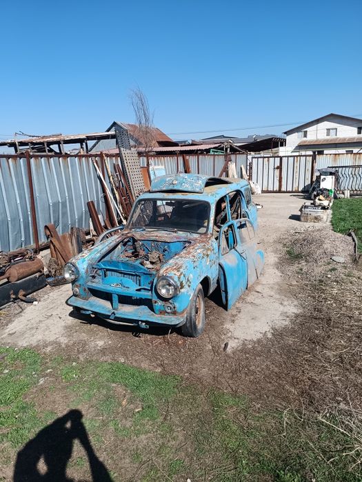 Москвич уневерсал на запчасти 402-403