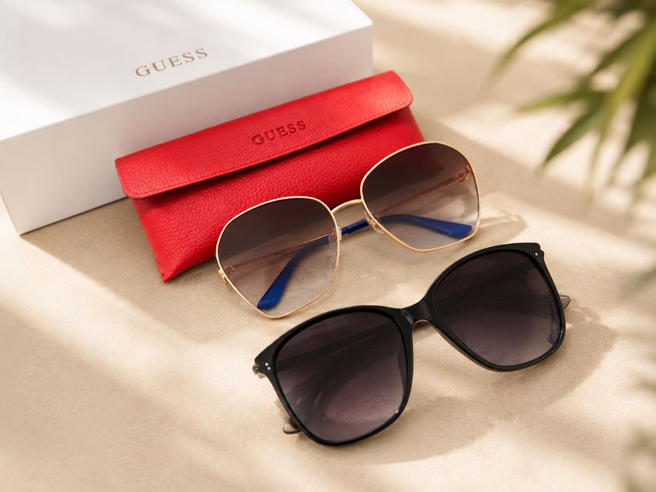 Слънчеви очила GUESS