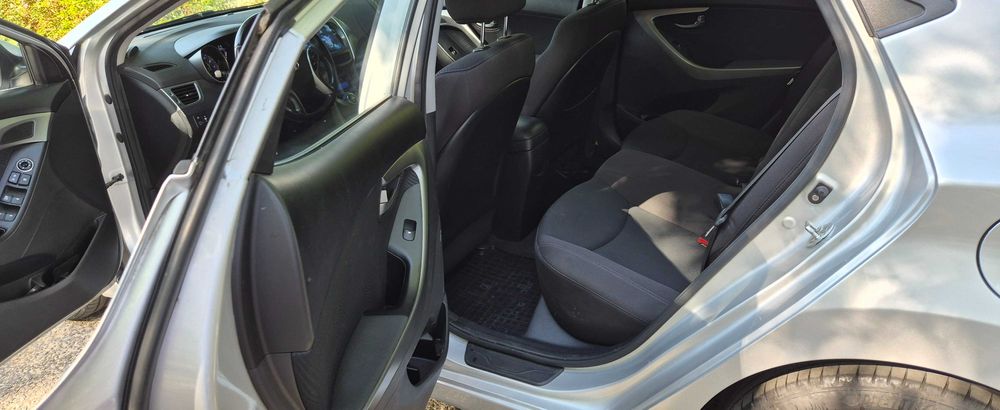 De vanzare Hyundai Elantra