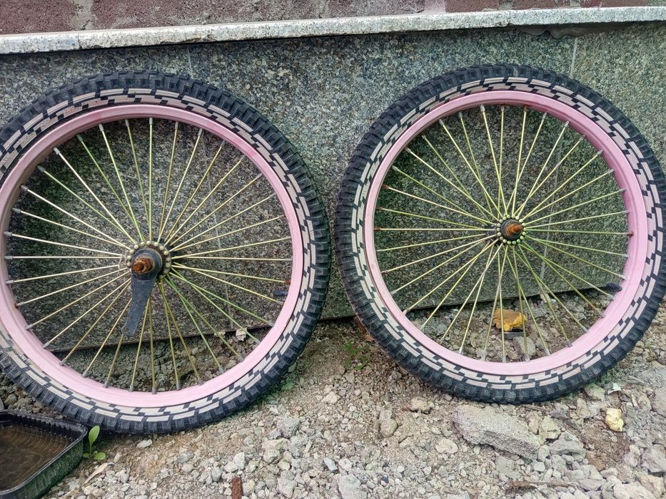 Колеса на велосипед 20"