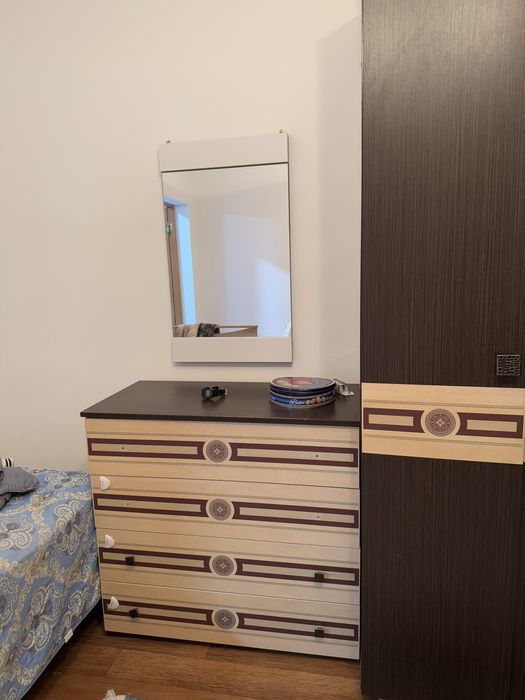 Шифонер комодымен бірге