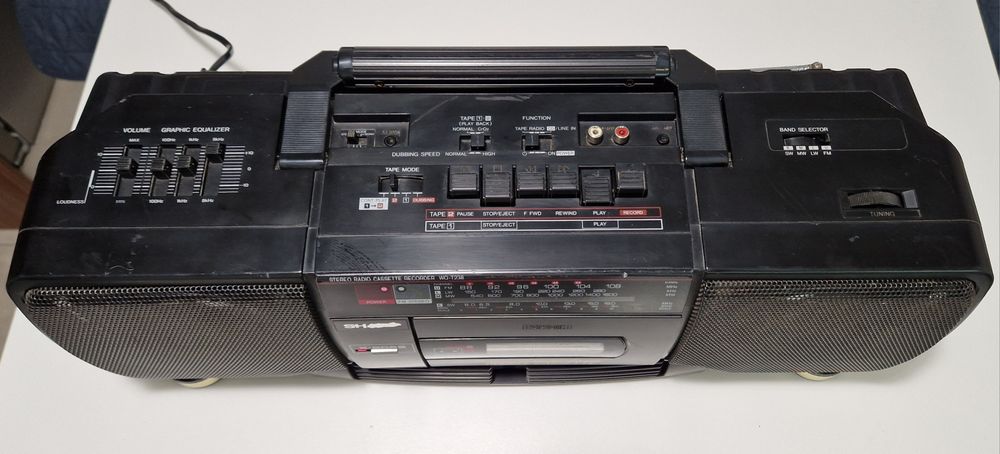 Radiocasetofon Sharp WQ-T238H