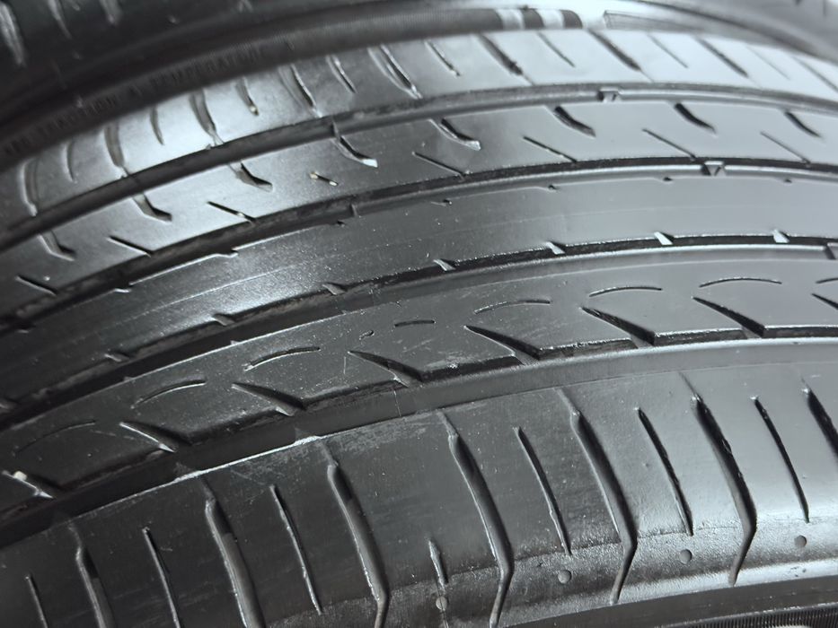 -215/55R17 doua anvelope vara 5.4mm