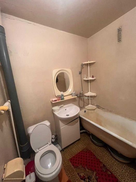 Продается 1 ком  квартира район Зиг заг