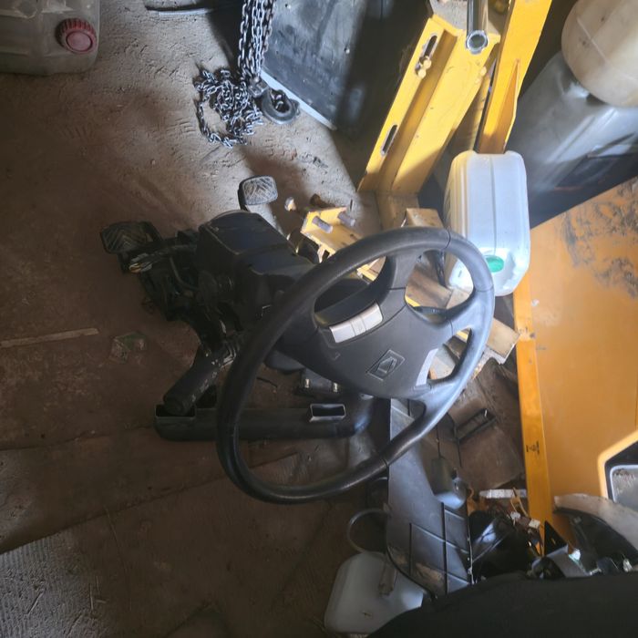 Продам запчасти на авто кран