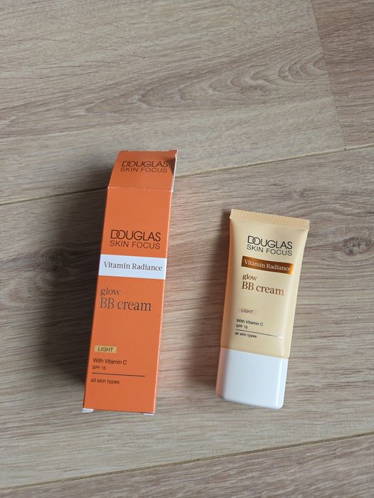 Douglas BB cream, Orjena BB cream,  The body Shop Tea tree mask, Eolia