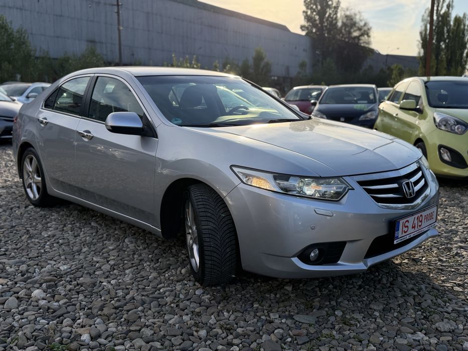 HONDA Accord 2012 — imagine 2