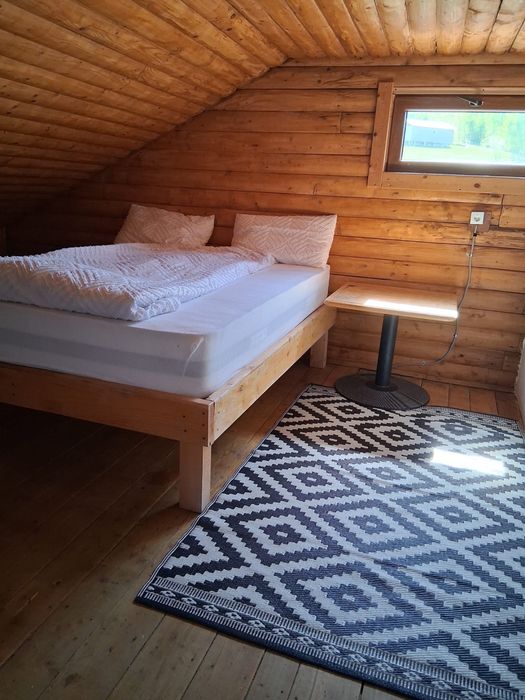 Cabana de inchiriat zona Coada Lacului Remeti