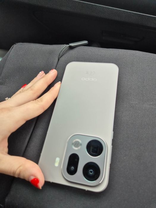 Vand Oppo find x9 pro