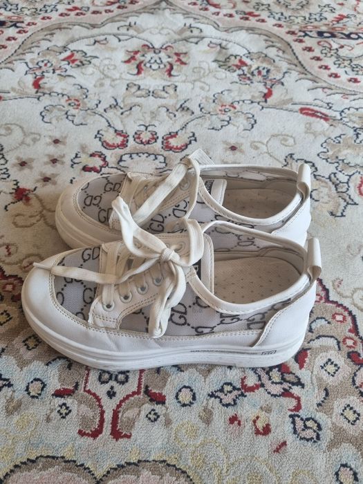 Кроссовки-34размер