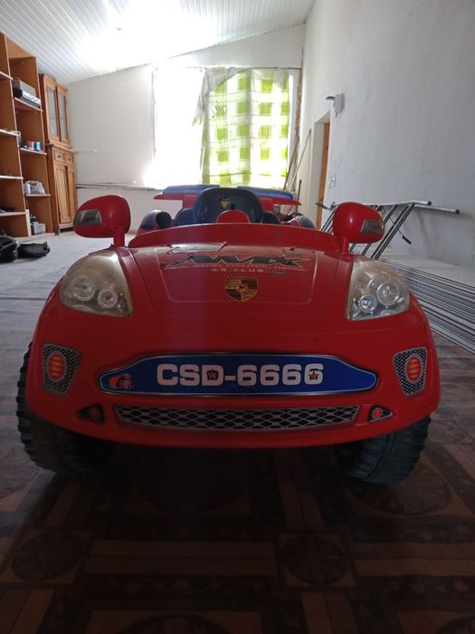 Детский автомобиль