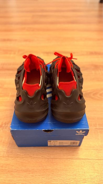 Adidas оригинал кроссовки