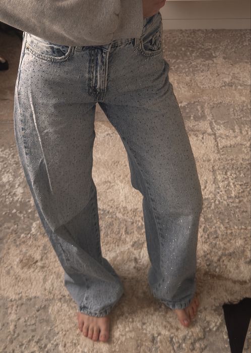 Джинсы со стразами