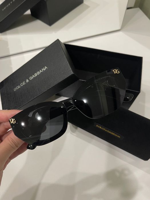 Солнцезащитные очки Dolce & Gabbana