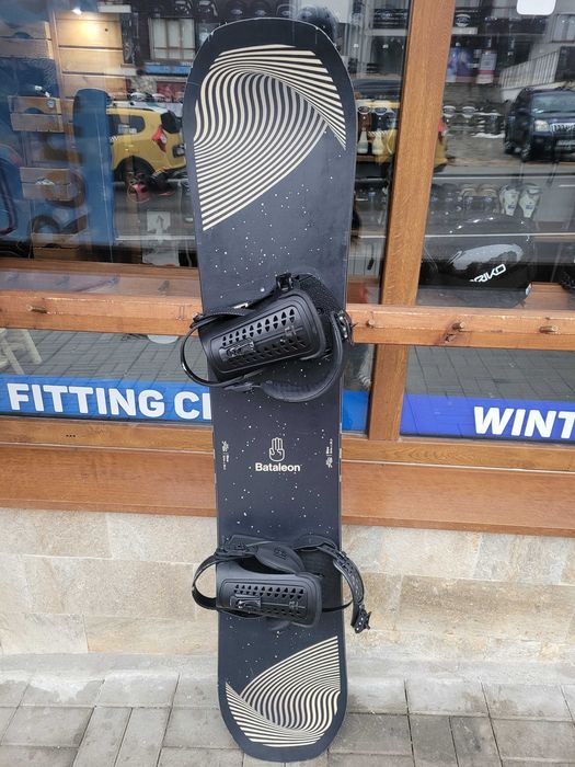 Сноуборд Bataleon Blow 154W + Union Force L