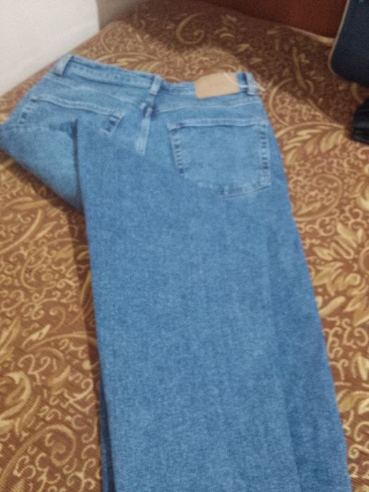 Продам женские джинцы