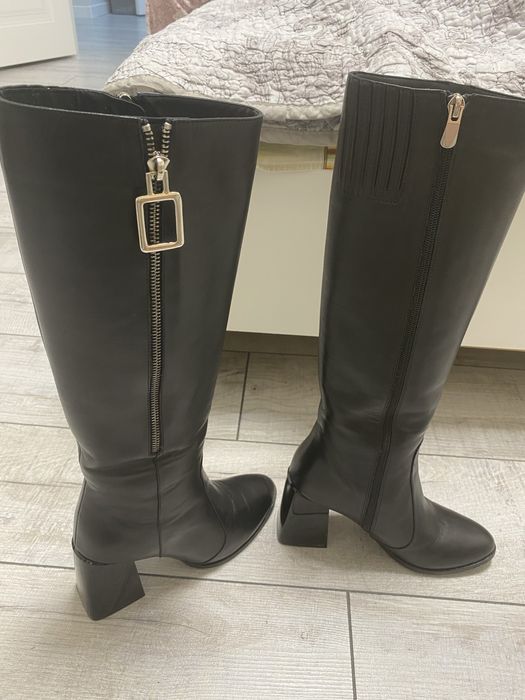 Продам Сапоги, две пары