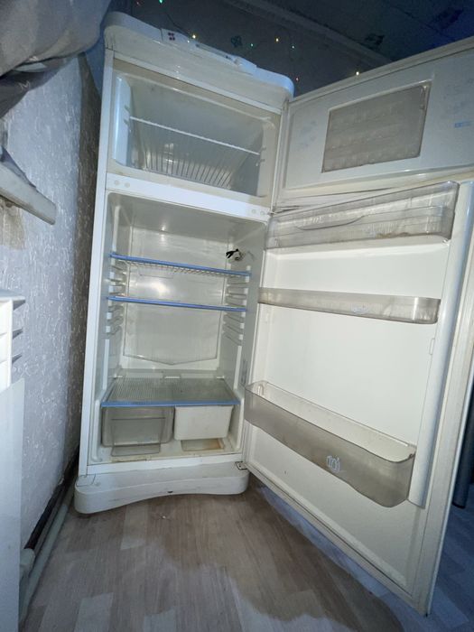 Продам холодильник.