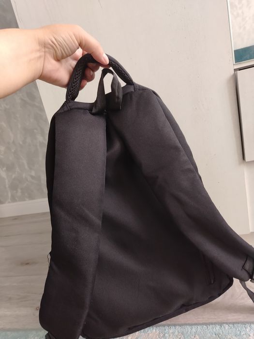 Рюкзаки школьные