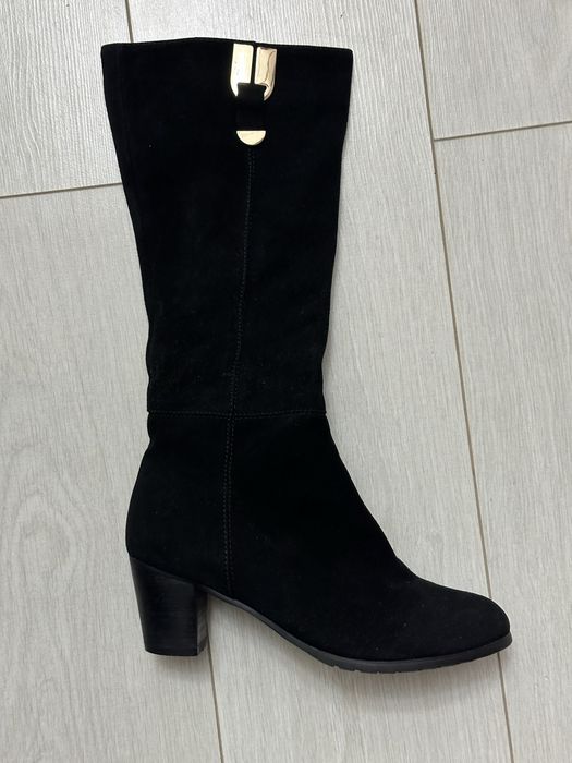 Зимние сапоги замшевые