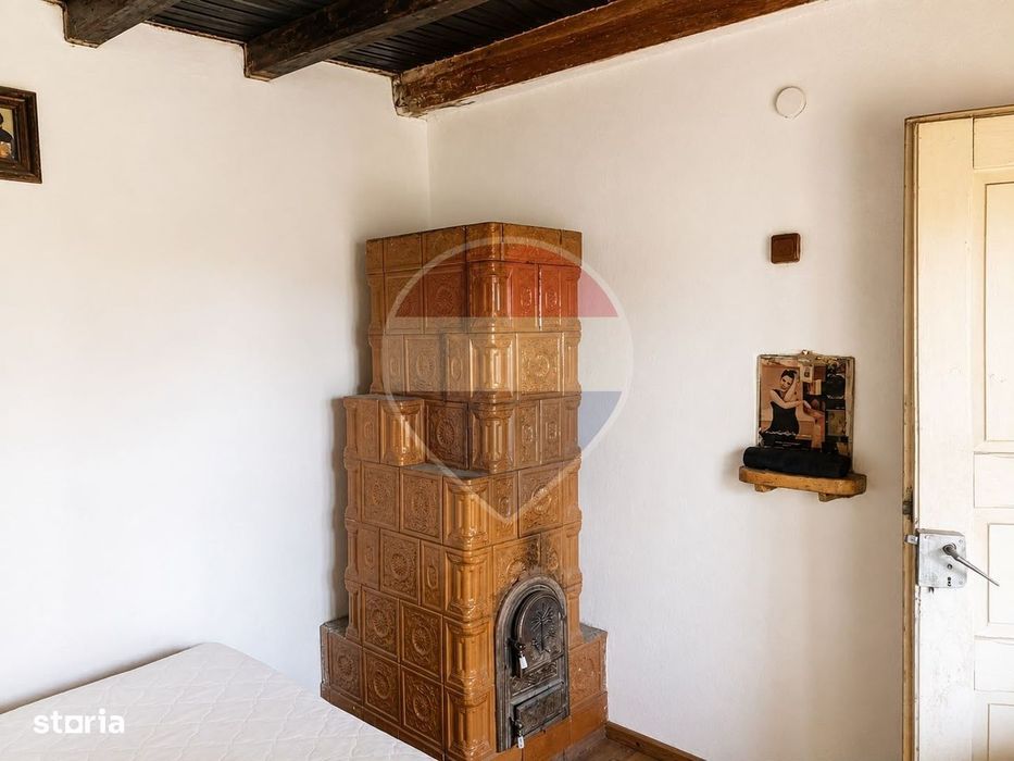 Casă traditionala cu teren 1200 mp Crucea de Piatra - Calugareni