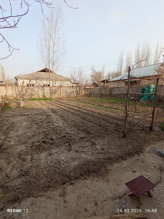 Yer sotiladi yol yuzida