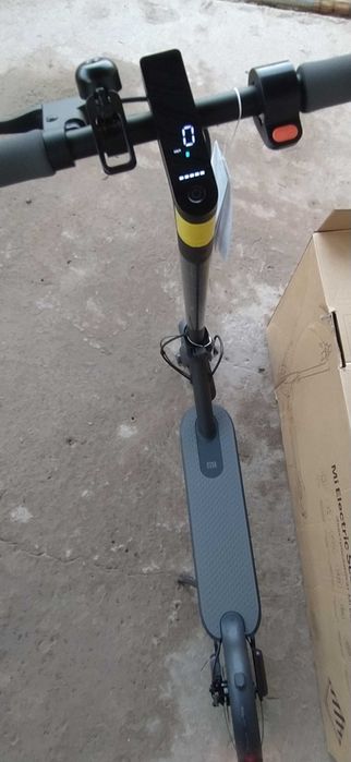 Mi scooter essential