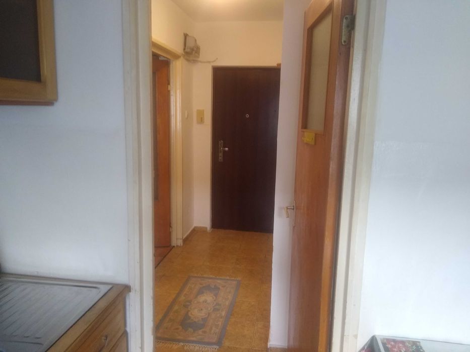 Garsoniera de inchiriat
