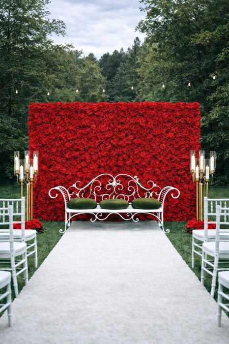 Decor cununie rosu ceremonie luxury decor biserica porumbei fum artifi