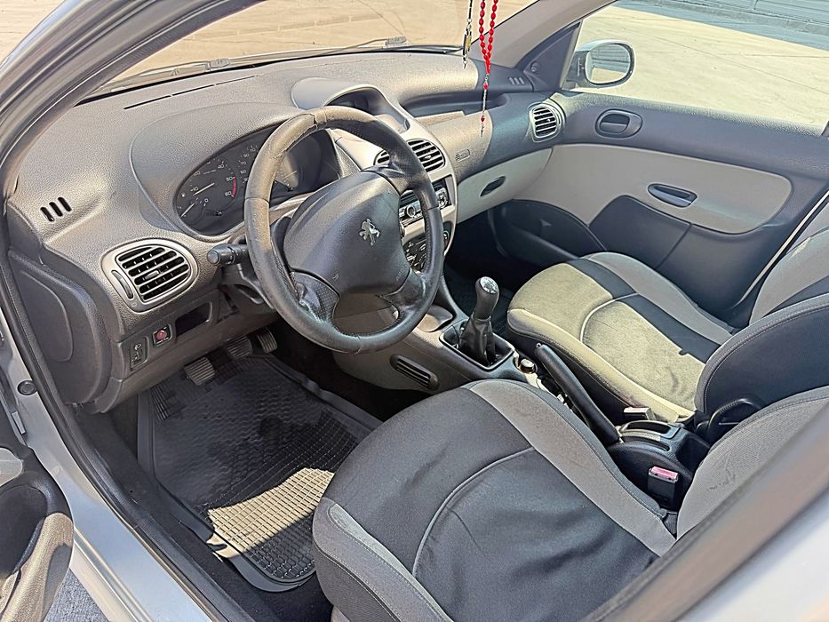 Peugeot 206/1.4 HDI/2006/1000€